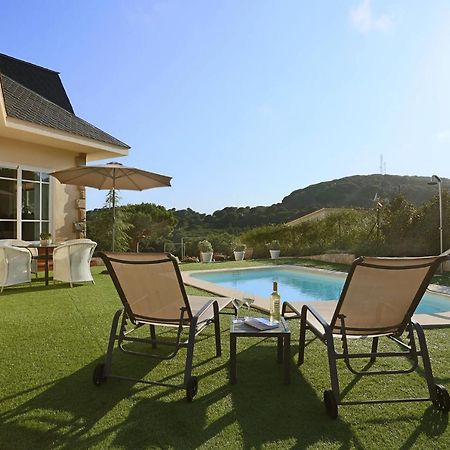 Homestay Villa Estrella - Costa Brava Calella Buitenkant foto